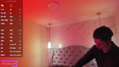   online show from March 1, 6:54 pm