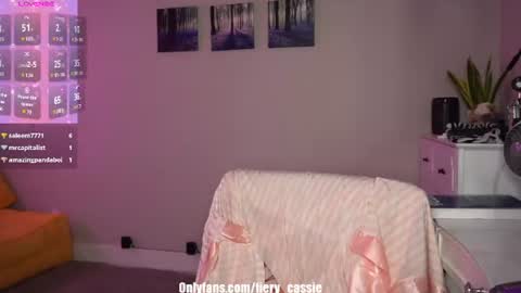 Snapshot of fiery_redhead chatting on July 2, 1:05 am Cassie Ventura online show from July 2, 1:05 am