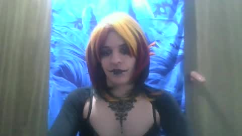 Snapshot of fiery_thot chatting on July 26, 4:42 am Laven online show from July 26, 4:42 am