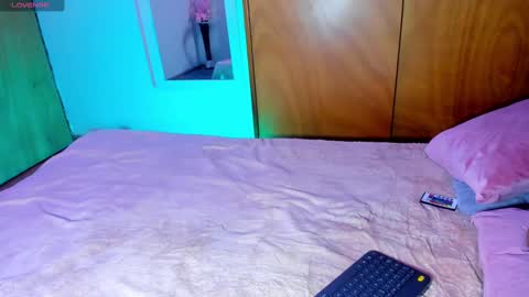 Snapshot of fiery_yumms chatting on February 16, 7:27 pm Ana online show from February 16, 7:27 pm