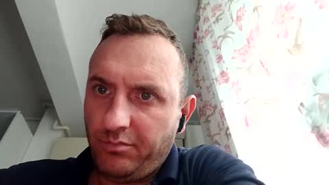 Nick online show from February 9, 1:37 pm