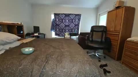 filfaonyx online show from October 22, 4:29 pm