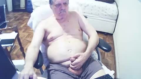 filhober online show from January 1, 1:15 am