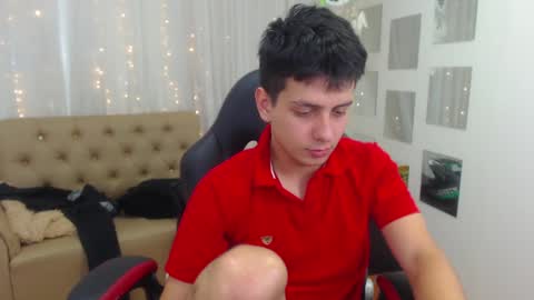 Filip David online show from December 4, 3:32 pm