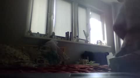 Snapshot of filipek757 chatting on March 8, 9:24 am filipek757 online show from March 8, 9:24 am