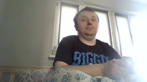 Snapshot of filipek757 chatting on April 12, 10:09 am filipek757 online show from April 12, 10:09 am