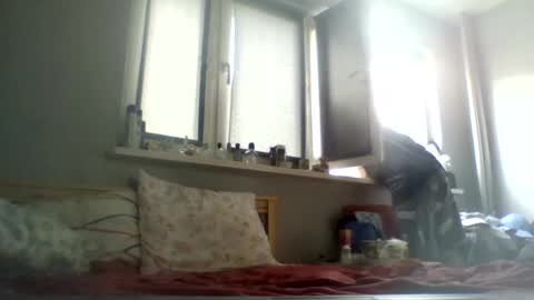 Snapshot of filipek757 chatting on July 10, 9:23 am filipek757 online show from July 10, 9:23 am