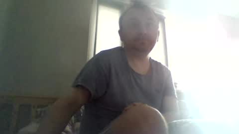 Snapshot of filipek757 chatting on July 13, 8:50 am filipek757 online show from July 13, 8:50 am
