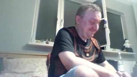 Snapshot of filipek757 chatting on July 26, 8:49 pm filipek757 online show from July 26, 8:49 pm