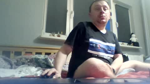 Snapshot of filipek757 chatting on August 5, 6:55 pm filipek757 online show from August 5, 6:55 pm
