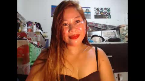 Snapshot of filipina_beauty69 chatting on March 2, 6:37 pm filipina beauty. online show from March 2, 6:37 pm