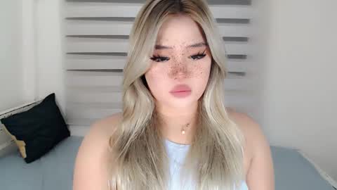  Angela  DONT FORGET TO FOLLOW AND GIVE ME APPRECIATION online show from January 8, 3:20 am