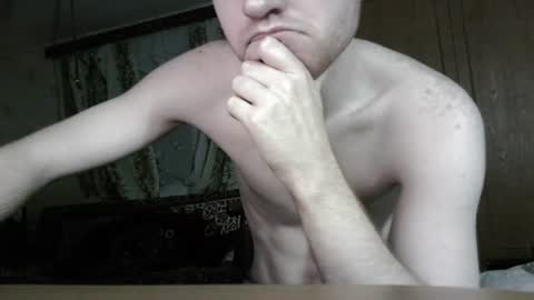 Snapshot of fillipsondon chatting on July 6, 9:17 pm Whitechocolate online show from July 6, 9:17 pm