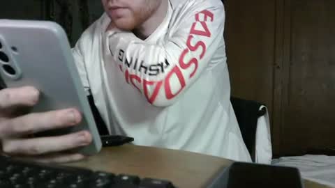 Snapshot of fillipsondon chatting on July 13, 9:17 pm Whitechocolate online show from July 13, 9:17 pm