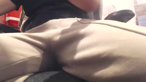 filouxx70 online show from November 2, 11:40 pm