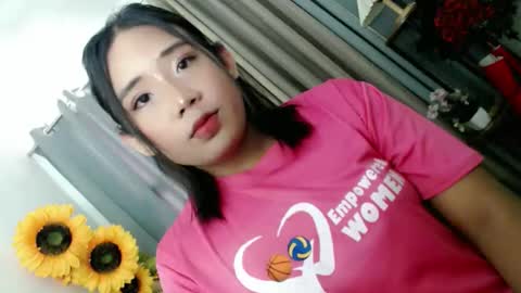 Cassandra Madrigal online show from February 6, 2:38 am