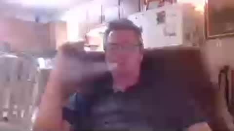 Snapshot of finderfiner chatting on June 26, 3:27 pm finderfiner online show from June 26, 3:27 pm