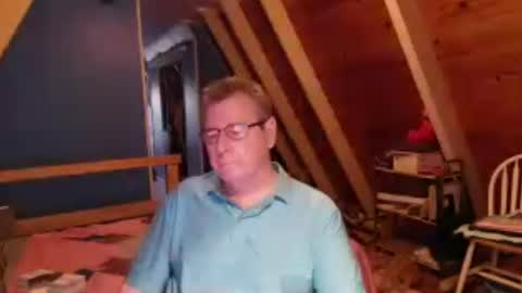 Snapshot of finderfiner chatting on July 10, 1:14 pm finderfiner online show from July 10, 1:14 pm