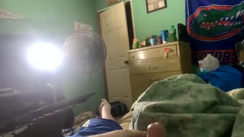 Snapshot of findogxxx26 chatting on December 16, 12:59 am findogxxx26 online show from December 16, 12:59 am