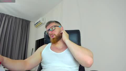 FindomGuyXXX online show from March 31, 10:26 am