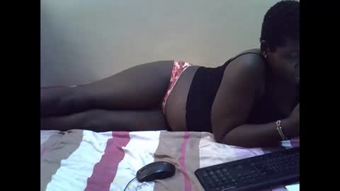 Snapshot of fine_nes chatting on May 23, 7:56 am fine_nes online show from May 23, 7:56 am