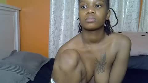 Snapshot of fine_queen12 chatting on July 20, 1:31 am fine_queen12 online show from July 20, 1:31 am
