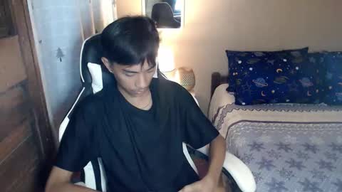 fineboii_rey18 online show from September 10, 6:46 am