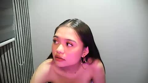 Snapshot of finekeona chatting on February 21, 5:14 pm KEONA online show from February 21, 5:14 pm