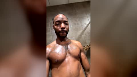 Snapshot of finessegod26 chatting on April 12, 4:23 pm finessegod26 online show from April 12, 4:23 pm
