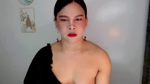 Snapshot of finest_jasminex chatting on April 17, 10:02 pm Jasmine online show from April 17, 10:02 pm