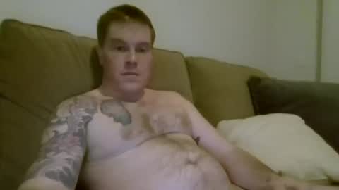 Snapshot of fingersdown chatting on January 28, 3:04 am Fingersdown online show from January 28, 3:04 am