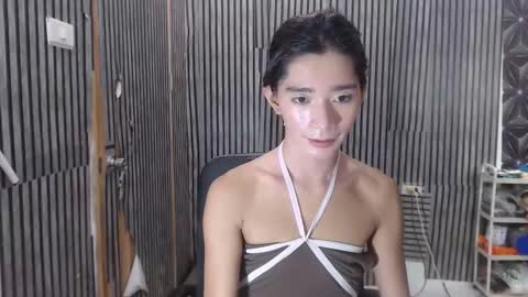fiona908995 online show from April 19, 6:10 pm
