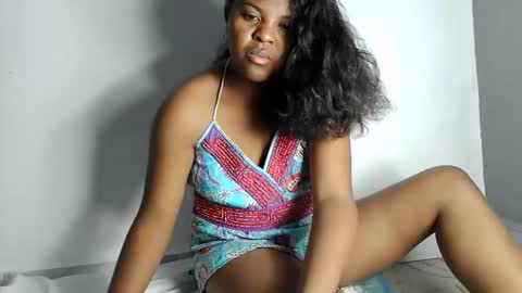 Snapshot of fiona_00 chatting on April 21, 10:10 am fiona_00 online show from April 21, 10:10 am