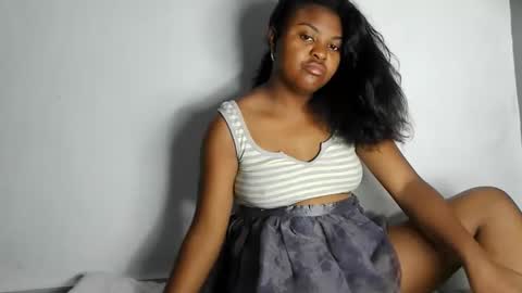 Snapshot of fiona_00 chatting on April 25, 2:47 am fiona_00 online show from April 25, 2:47 am