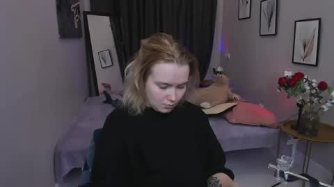 Fiona online show from April 18, 10:54 pm