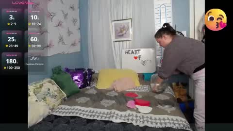 Fionna online show from November 6, 6:09 pm