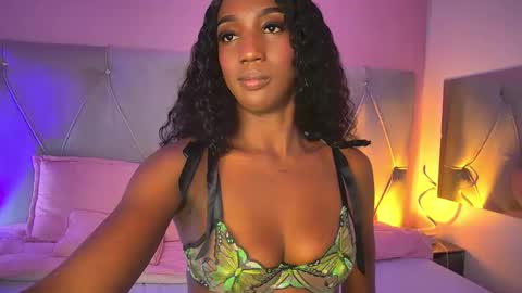 Fiorela Lenin  online show from February 10, 6:23 pm