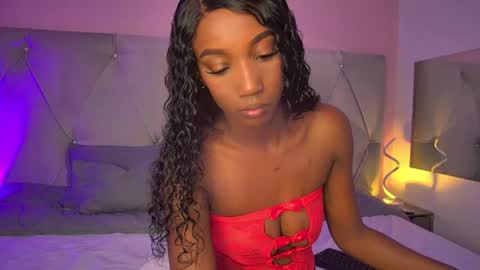 Snapshot of fiorelalenin chatting on June 22, 6:38 pm Fiorela Lenin online show from June 22, 6:38 pm