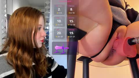 fiorellaricci_ online show from November 18, 1:15 pm