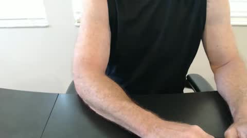 USAUSA online show from March 27, 12:49 pm