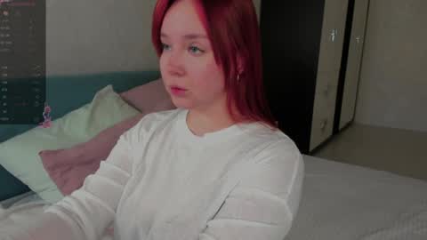 fire_emily online show from April 4, 1:26 am