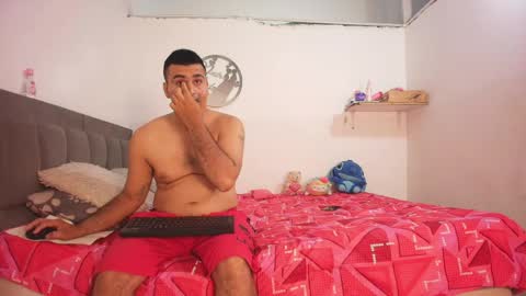 Snapshot of fire_lovex chatting on May 17, 8:55 am fire lovex online show from May 17, 8:55 am
