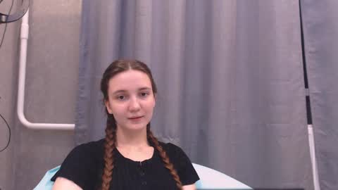 Snapshot of fireflies_fly_ chatting on January 27, 5:26 pm fireflies_fly_ online show from January 27, 5:26 pm