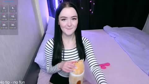 ALICESTEVEVECTOR pvt open  online show from October 28, 7:05 pm