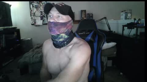 Snapshot of fit_beast chatting on November 8, 3:34 pm fit_beast online show from November 8, 3:34 pm