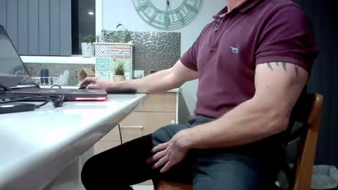 Snapshot of fit_worker chatting on July 20, 7:44 am fit_worker online show from July 20, 7:44 am