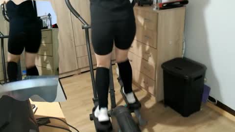 FitAura online show from April 29, 4:27 am