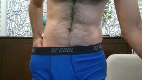 Snapshot of fitfriendlyandhairy chatting on September 16, 6:09 pm fitfriendlyandhairy online show from September 16, 6:09 pm