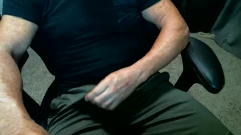 fitguy40 online show from May 24, 3:00 am