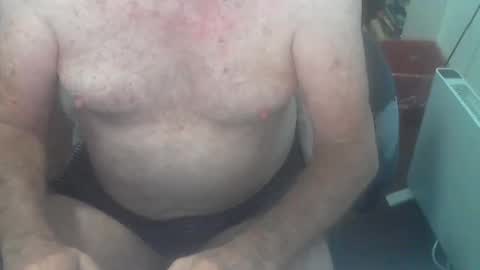 Snapshot of fithairymature chatting on March 4, 5:13 am fithairymature online show from March 4, 5:13 am